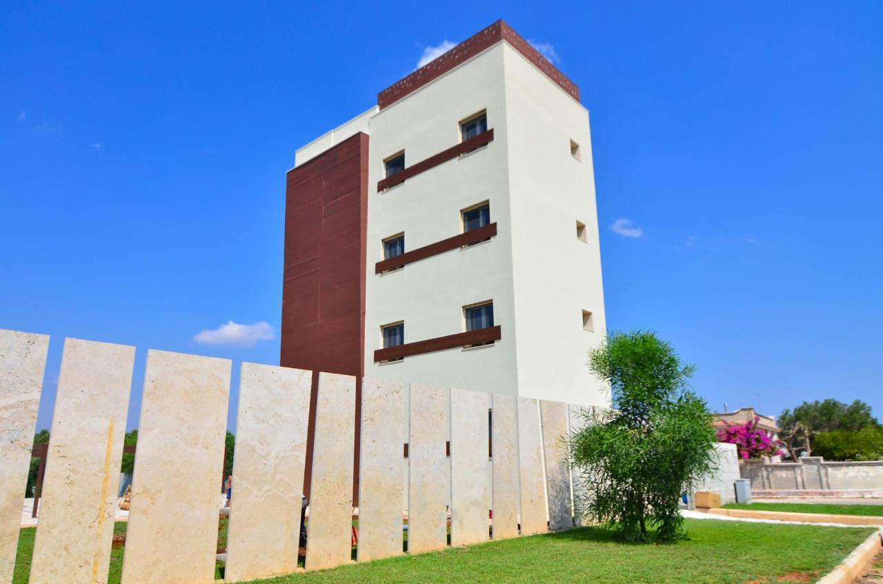 Boomerang Residence A トッレ・コリメナ エクステリア 写真