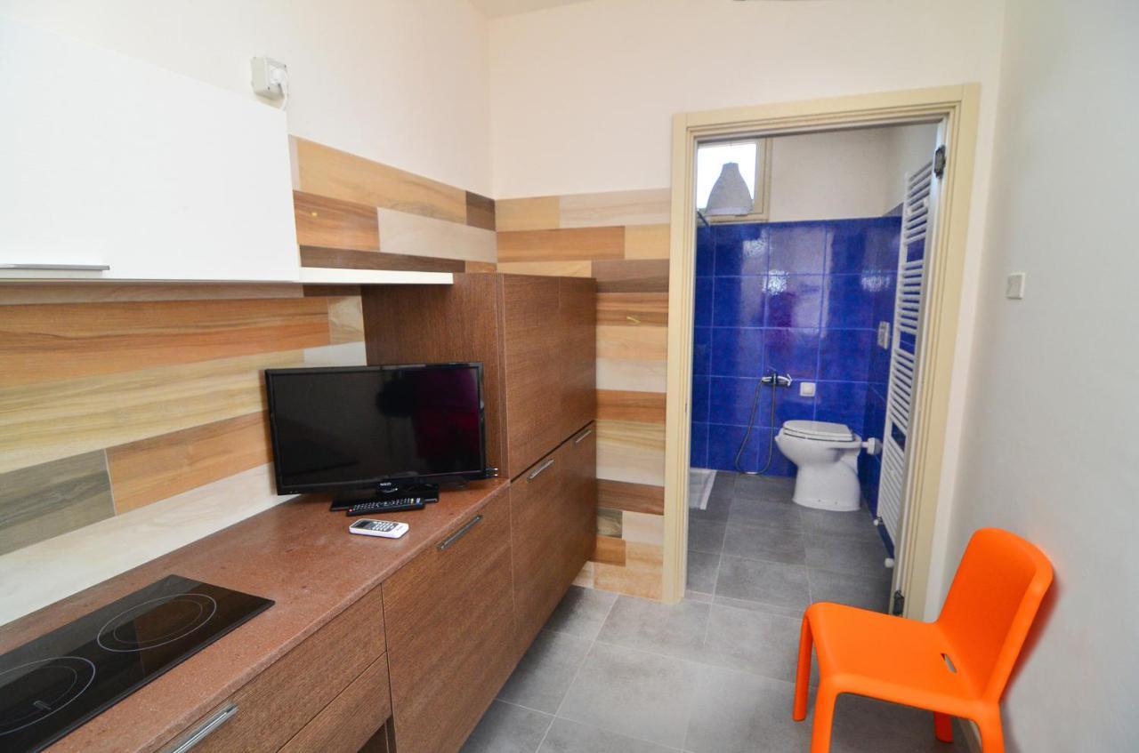 Boomerang Residence A トッレ・コリメナ エクステリア 写真